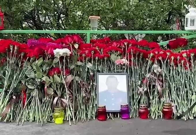 Жители Балашихи отдали дань уважения погибшему генерал-лейтенанту Ярославу Москалику
