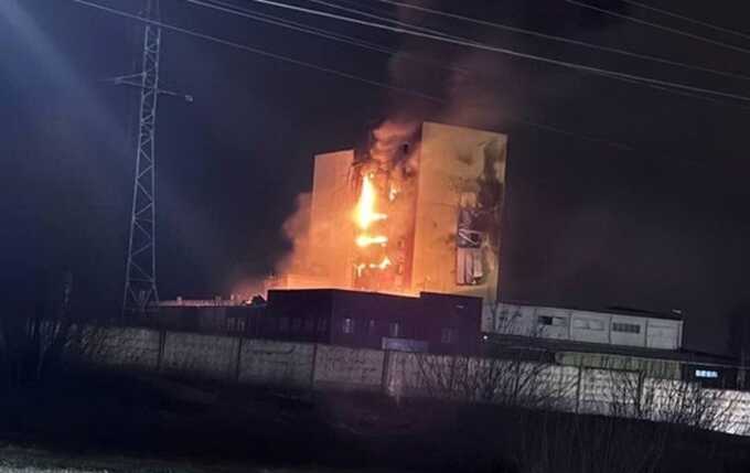Из-за атаки выводится из строя оптоволоконный завод в Саранске