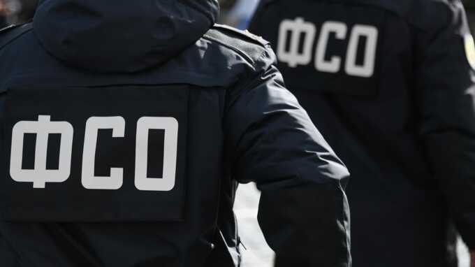 Охрана репетиции парада Победы: снайперы на крышах и обходы территорий дворов