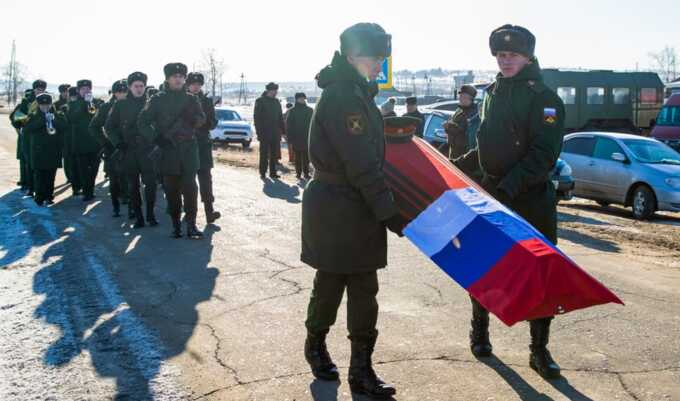 Число россиян, поддерживающих продолжение военных действий, снизилось до рекордно низкого уровня