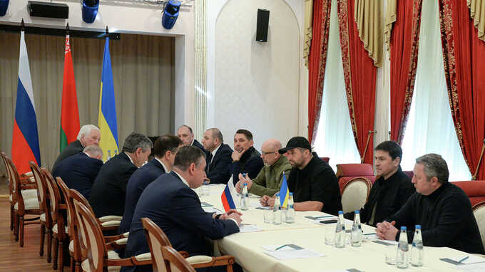 Во второй половине дня в Долмабахче состоятся переговоры между Россией и Украиной