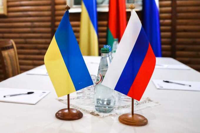 В Стамбуле начались переговоры между делегациями России и Украины