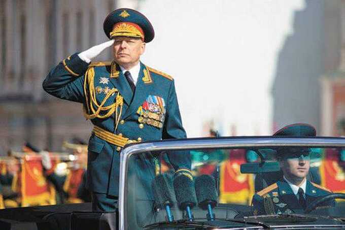 Олег Салюков освобождён от должности главнокомандующего Сухопутными войсками и назначен заместителем секретаря Совета безопасности России