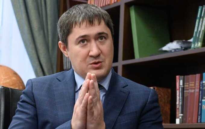 Махонин стремится получить контроль над Кунгурской ледяной пещерой через государственные структуры