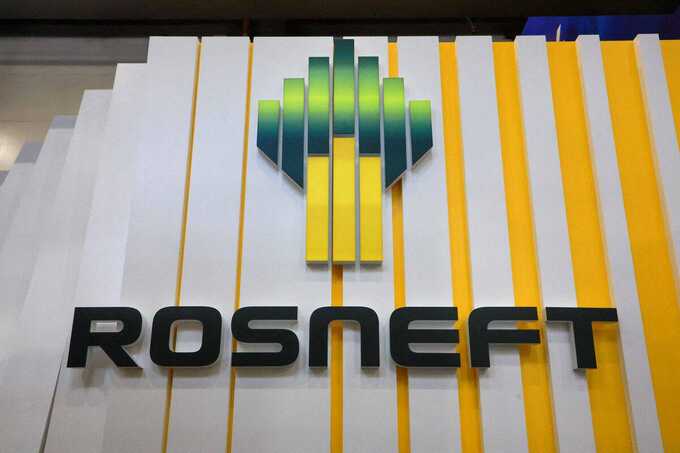 Прибыль «Роснефти» уменьшилась почти на 60 процентов
