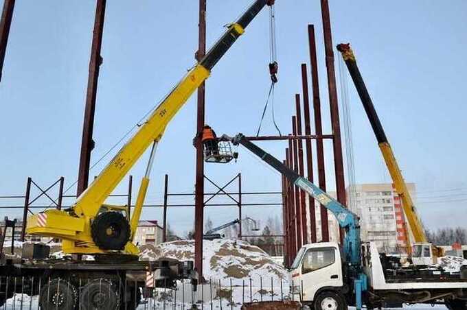 Суд присудил выплату миллионов — город оплачивает, а подрядчик исчез