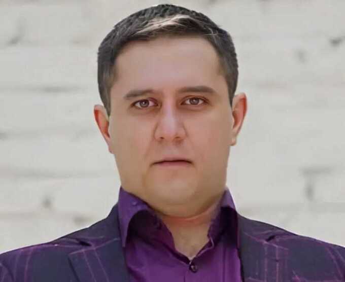 Блогер Арег Шепихин разместил фотографию с известными людьми незадолго до своего исчезновения
