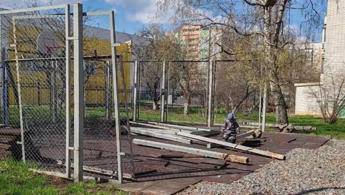 В Белгороде починили трубу только после того, как жители пожаловались в социальных сетях