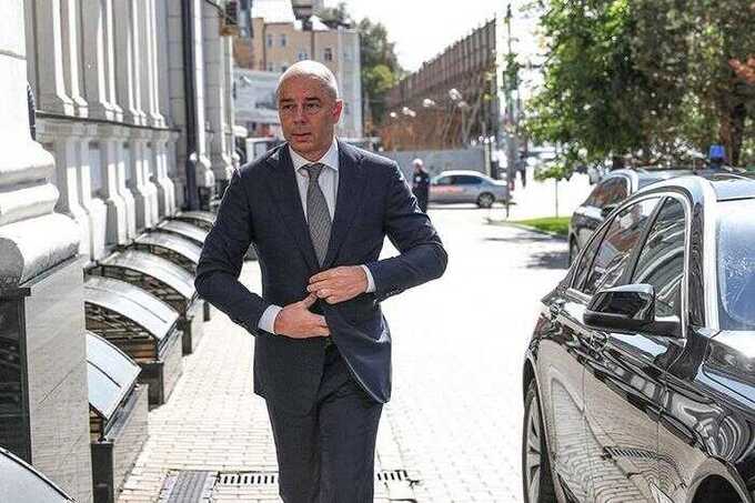 Силуанов обещает «справедливое» налогообложение, хотя государственный долг продолжает увеличиваться