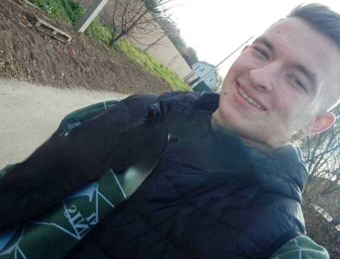 Военнослужащий напал с ножом на адвоката и ограбил его